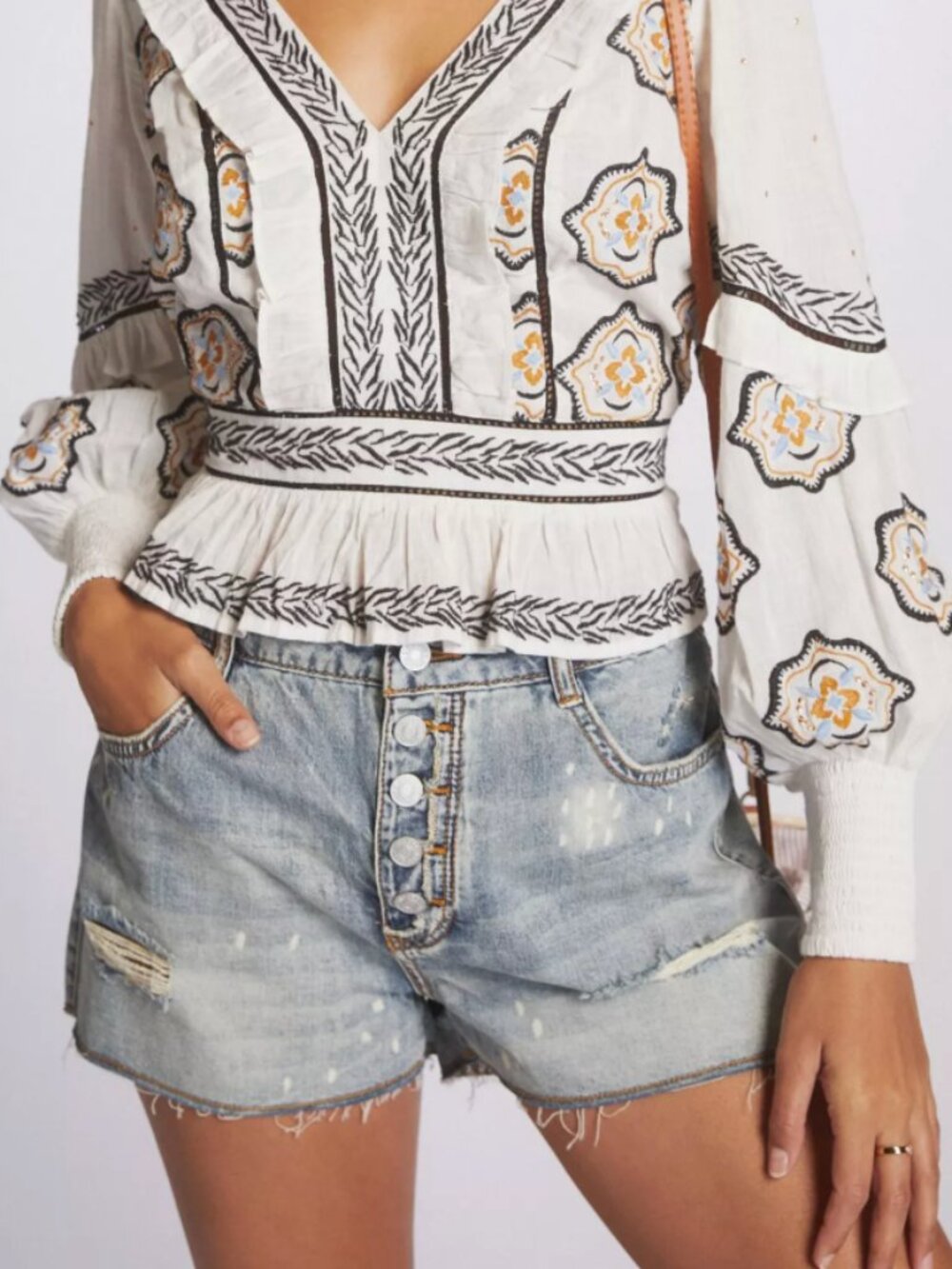 Pilcro Anthropologie Low-Slung Cut-Off Distressed Blue Denim Button Shorts 27